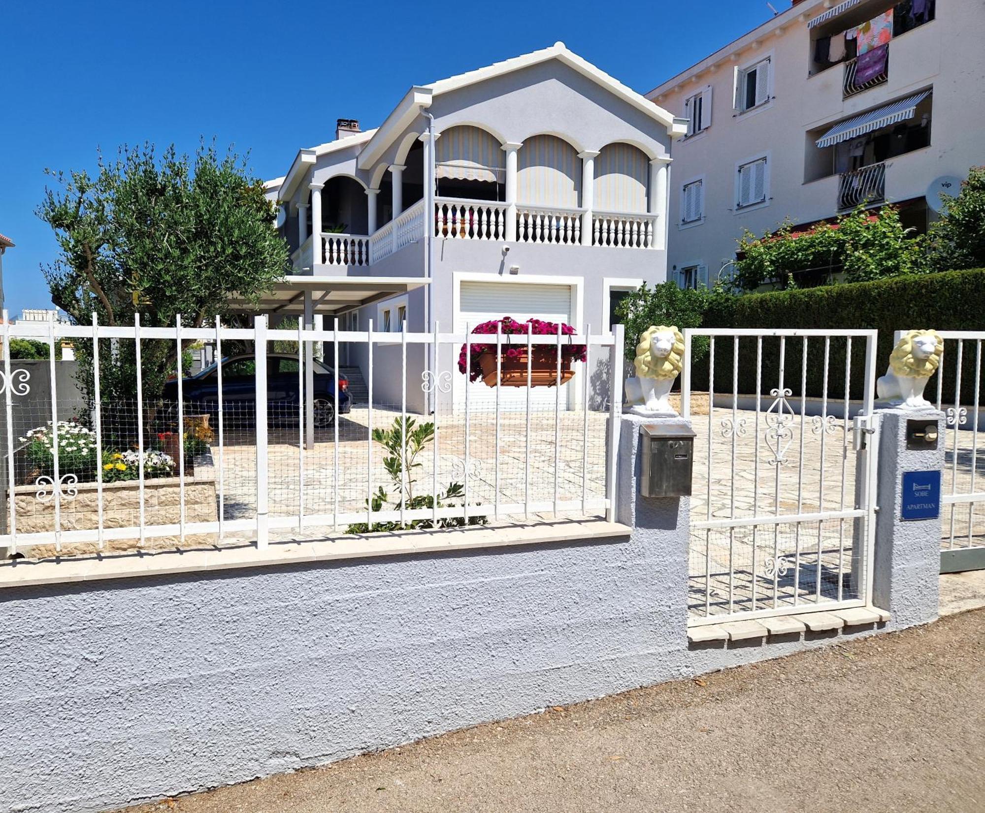 Cosy Villa Near The Beach Zadar Buitenkant foto