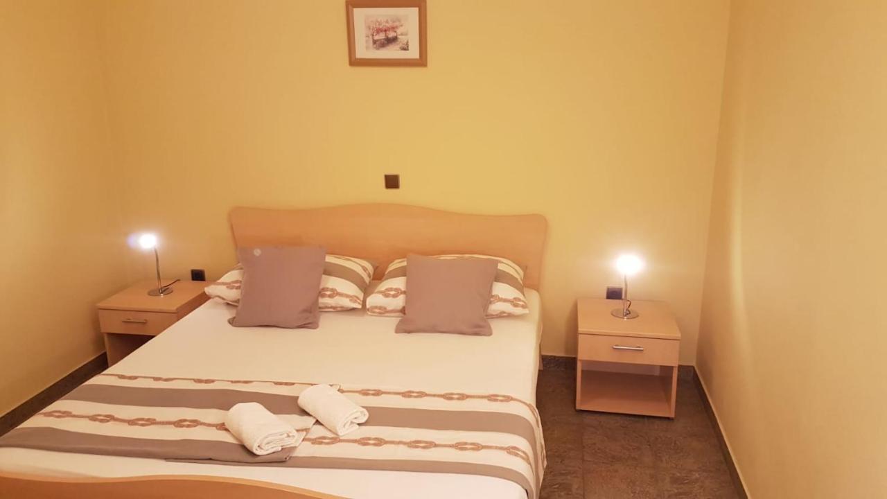 Cosy Villa Near The Beach Zadar Buitenkant foto